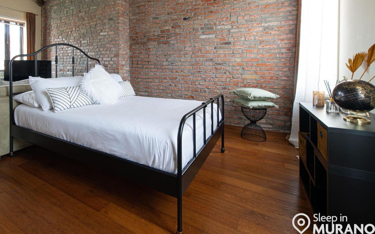 Duomo Murano Apartment With Canal View المظهر الخارجي الصورة