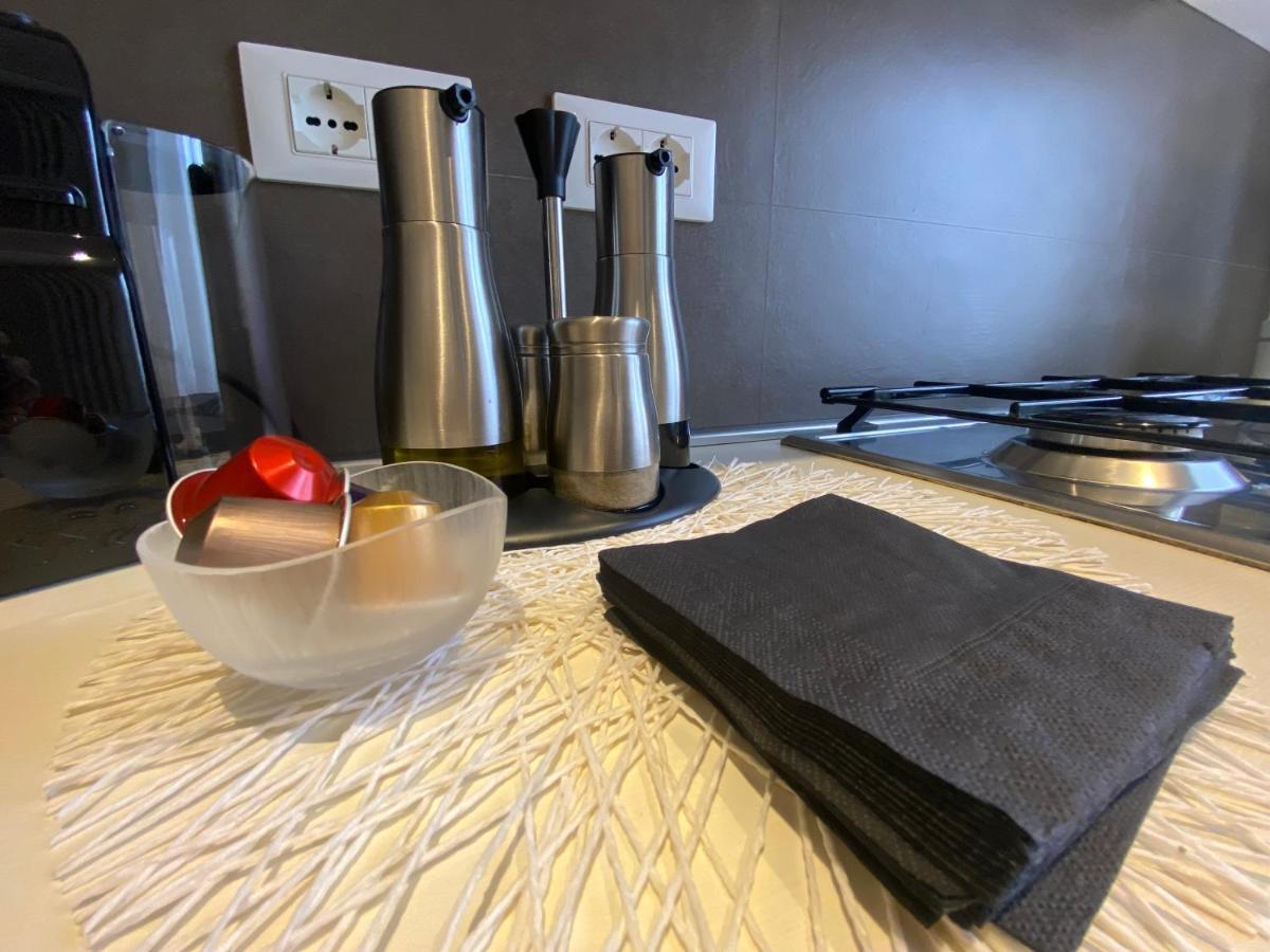 Duomo Murano Apartment With Canal View المظهر الخارجي الصورة
