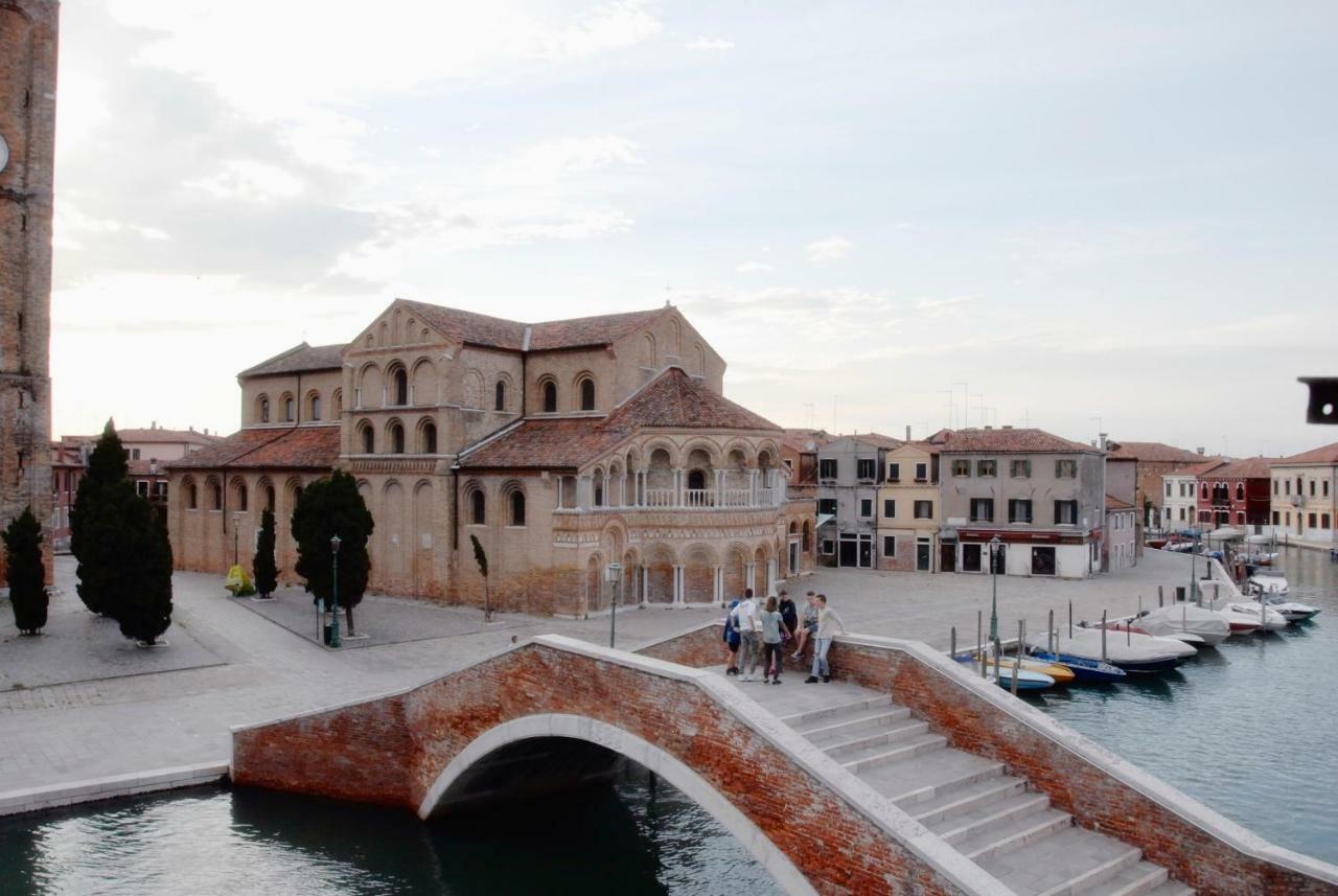 Duomo Murano Apartment With Canal View المظهر الخارجي الصورة